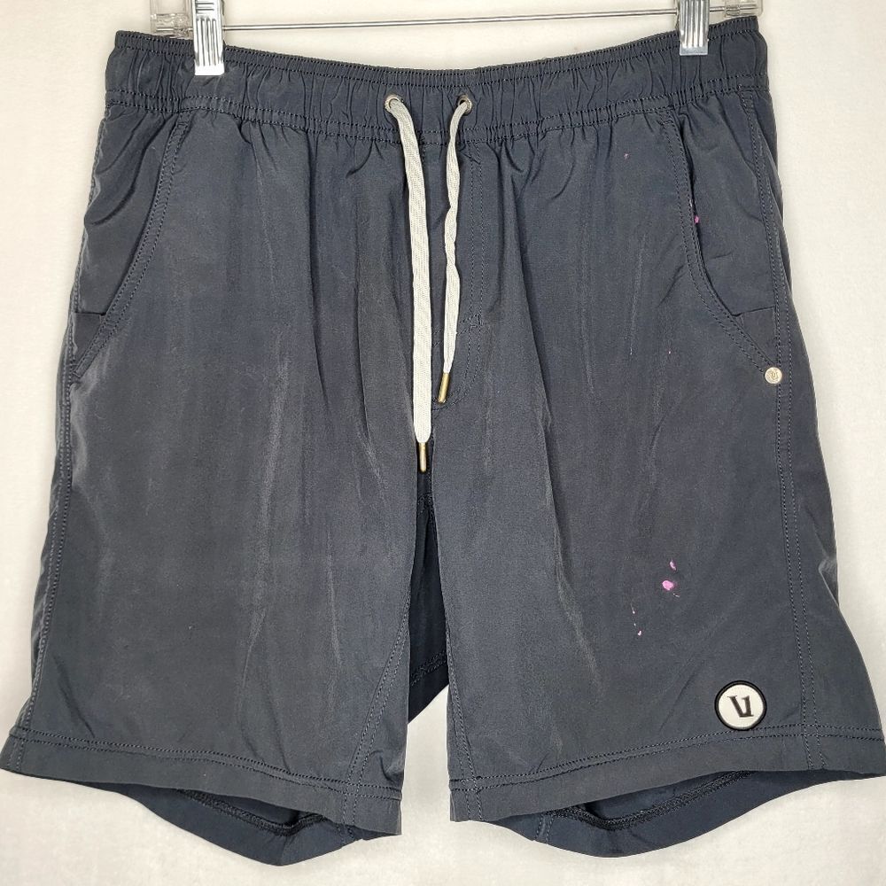 Vuori Workout Shorts‎ Size Medium